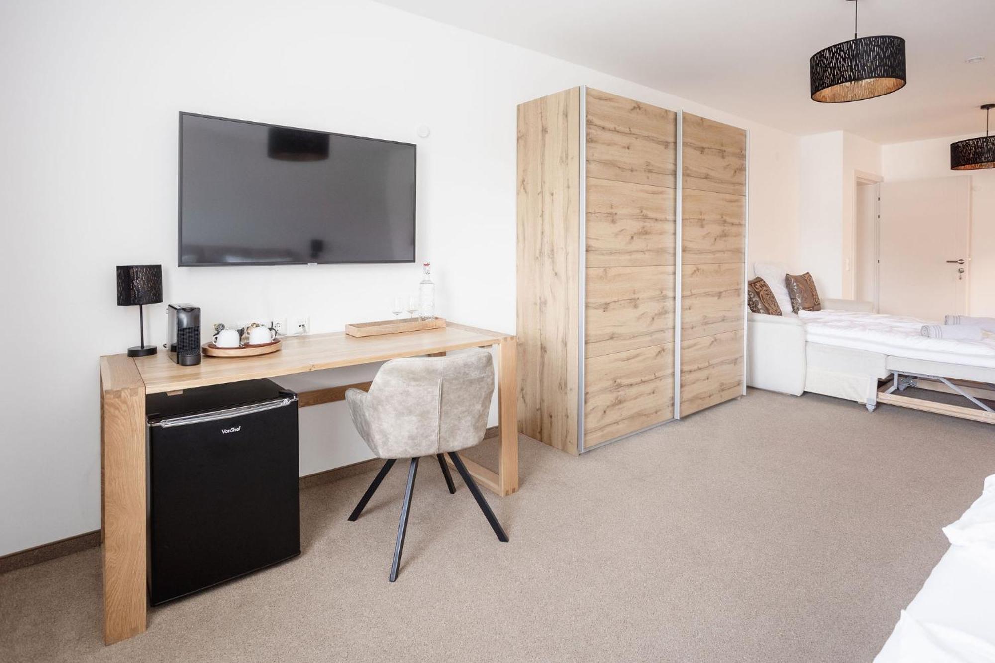 Casa Plus Villach Exteriör bild