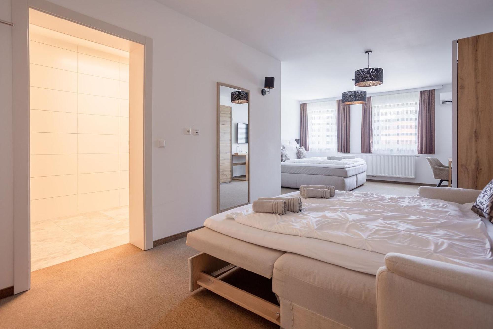 Casa Plus Villach Exteriör bild